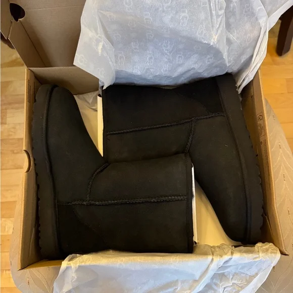 UGG Classic Black Boots - Picture 4 of 9
